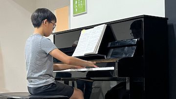 Pianist at 105 Gibson Centre's @Stage